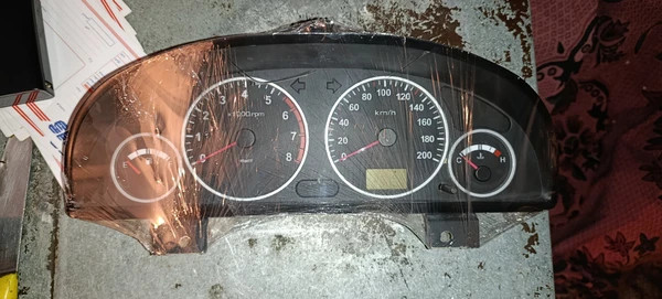 صفحه کیلومتر پژو۴۰۵ مدل قدیم( کروز اصلی )